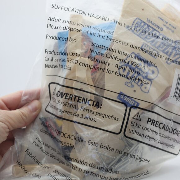 NWT Build and Grow Marvel Avengers Captain American and Iron Man | Unopened - Picture 3 of 7